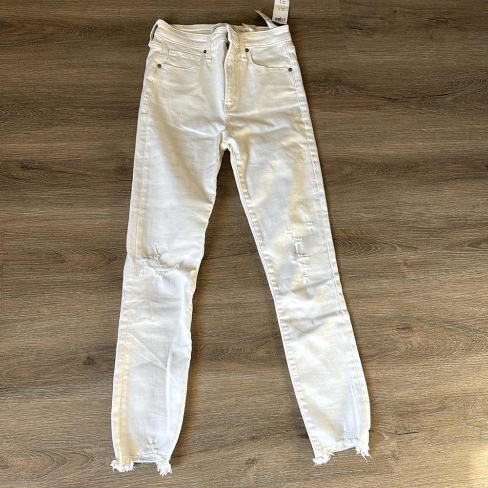 Abercrombie & Fitch White Jeans